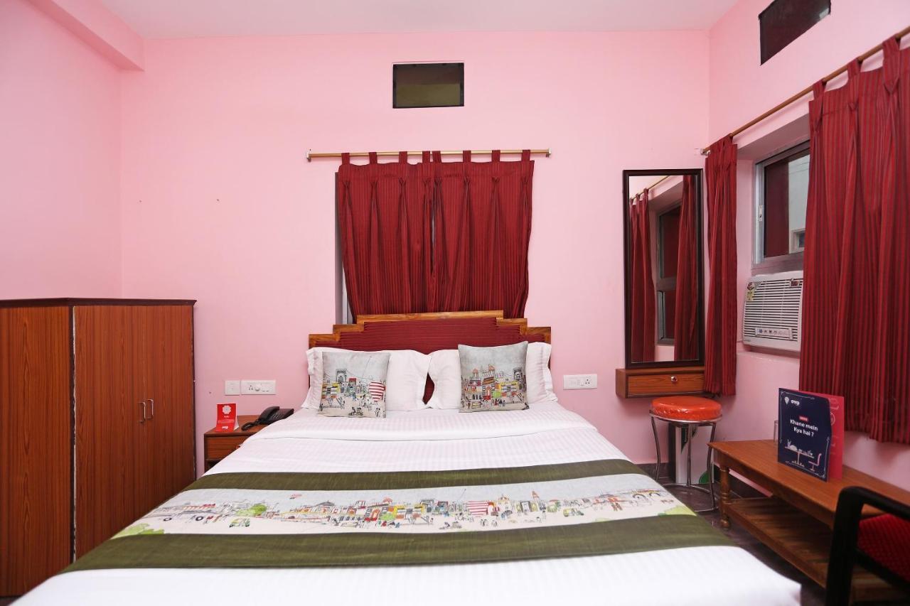 Oyo Hotel Balaram Palace Пури Екстериор снимка